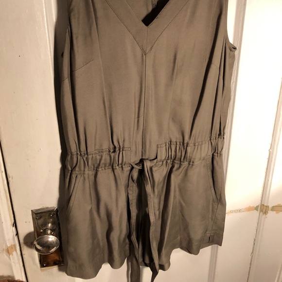 Banana Republic Dresses & Skirts - Ladies Romper From Banana Republic
